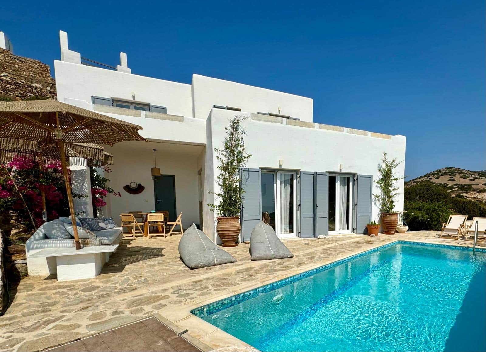 Antiparos Villas: The Dreamy Greek Island Stay You’ve Been Searching For