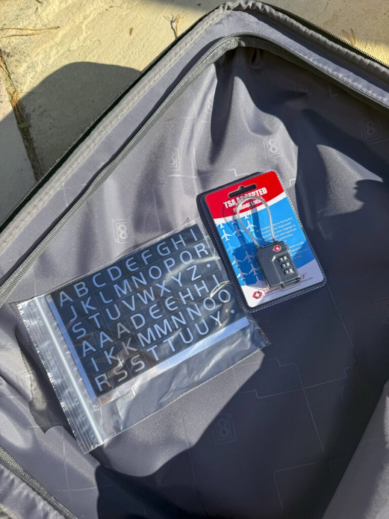 Level 8 luggage review - Grace carry on